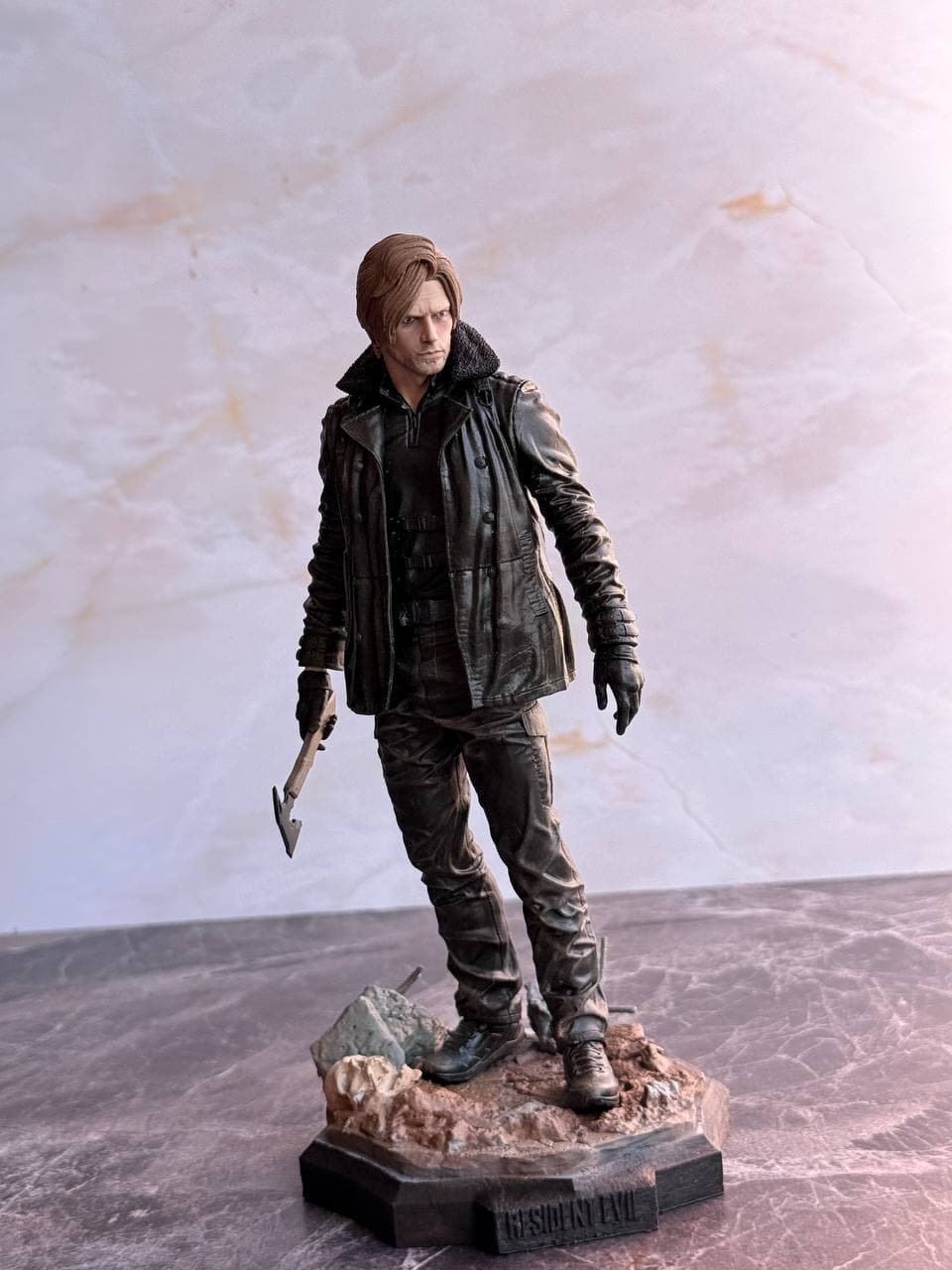 اکشن فیگور لیان اسکات کندی (Leon S. Kennedy) - Resident Evil 